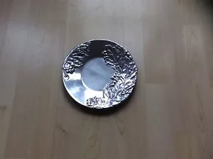 Wilton Armetale Grapes 8.5" Dessert/Side Plate - Picture 1 of 3