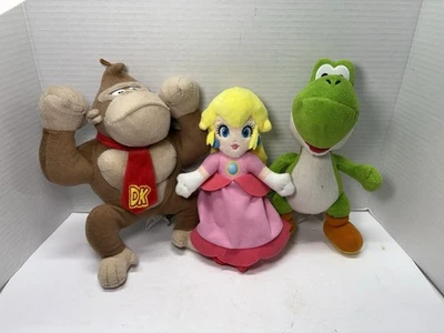 Super Mario Plushies Lot Of 3 Princess Peach , Yoshi, and Donkey Kong - Image 1 of 4
