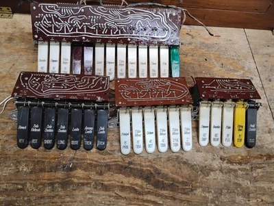 ¡Pestañas de órgano vintage! ¡HAZ OFERTA! Foto 1 de 4