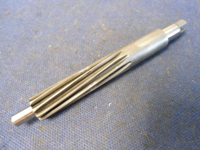 3B7-09065-0, bomba de aceite de engranaje accionada Tohatsu 90 hp M90A Foto 1 de 1