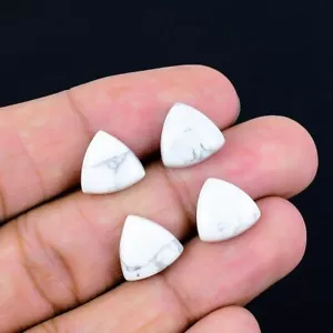 Howlite White Trillion Cabs, 10mm-20mm Size Pack of 5 Pcs Natural Howlite Cabs. - Bild 1 von 6