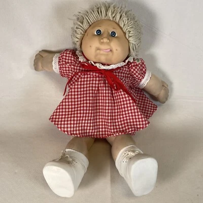 CPK Doll 1986 Hasbro Blonde Hair Blue Eyes W/Goofy Side Tongue-Rare - Image 1 of 4