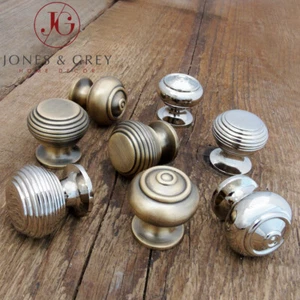 ANTIQUE VINTAGE STYLE SOLID BRASS CABINET DOOR HANDLES CHEST DRAWER KNOBS PULLS - Picture 1 of 5