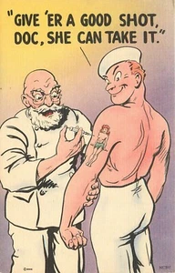 Postal de la era de la Segunda Guerra Mundial; Doc le da a un marinero de la Marina una inyección en su tatuaje de niña Hula - Imagen 1 de 2