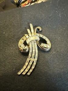 Rhinestone Pendant Beautiful Vintage Piece - Picture 1 of 6