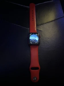 Apple Watch Series 6 40mm Red Aluminum Case GPS Cellular, Unlocked - Photo 1 sur 2