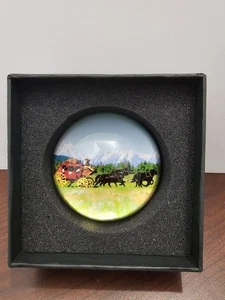 Wells Fargo Bank Glass Stagecoach Paperweight - Year 2011 (New in box) - Picture 1 of 4