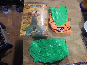 Vintage Kooky Spooks Wunkin Punkin Halloween Costume Inflatable Head Cape Green - Picture 1 of 6