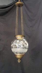 Victorian Hanging Oil Lamp with Clear Etched Globe & Brass Fitters GS00118 - Picture 1 of 8