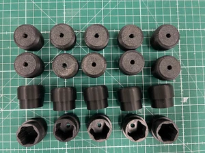 2001 - 2003 Volkswagen Eurovan Lug Nut Covers (set of 20) - Picture 1 of 4