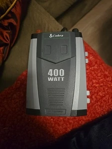 Cobra CPI490 400W Power Inverters - Picture 1 of 3