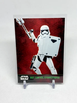2015 Topps Star Wars Force Awakens Series 1 Riot Control Stormtrooper #8 Green - Image 1 of 2