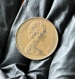 Rare 1971 D.G.REG. 1971 Queen Elizabeth II New Pence 2 coin - Picture 1 of 5