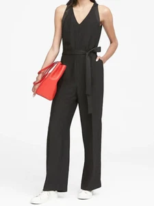 Neu mit Etikett Banana Republic neu aber fehlender Gürtel 148 $ schwarzer Damen-Overall mit V-Ausschnitt Größe 4 - Bild 1 von 3
