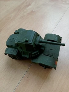 Vintage Dinky Armoured Car No.670 - Military Diecast Model Tank Vehicle - Picture 1 of 12
