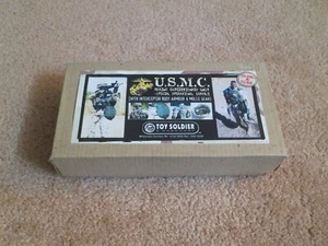 TOY SOLDIER & WORKSHOP 1/6th USMC MEU Gear Set NEW Desert Version - Picture 1 of 10