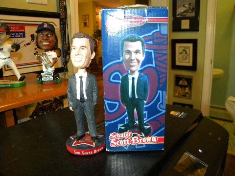 Senator Scott Brown Lowell Spinners SGA Bobblehead Doll In Box Cover