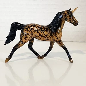 Breyer Stablemate Black Gold Prince Charming Chase Piece RARE - Picture 1 of 8