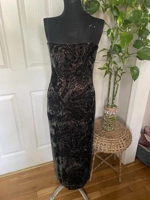 I.N.C. Vintage Long Velvet Maxi Dress International Concepts Whimsy Goth Size 8 - Image 1 of 4