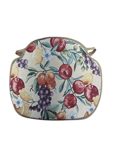 Fruits Natural Tapestry Large Spindle Back Tie-On Seat Pad. Kitchen/Dining - Picture 1 of 5