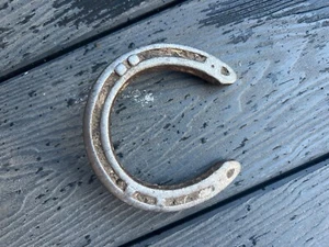 used lucky horseshoes wedding gifts sheds - Picture 1 of 1