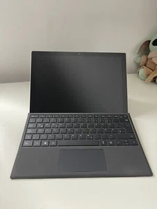 Microsoft Surface Pro 5 Intel Core i5 8GB RAM 128GB mit Type Cover - Bild 1 von 6