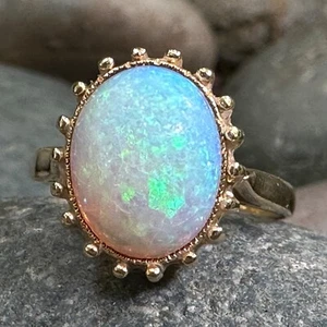 3 Carat Oval White Opal in Size 7.75 Vintage 14K Yellow Gold Cage Ring, 4.8g - Picture 1 of 15
