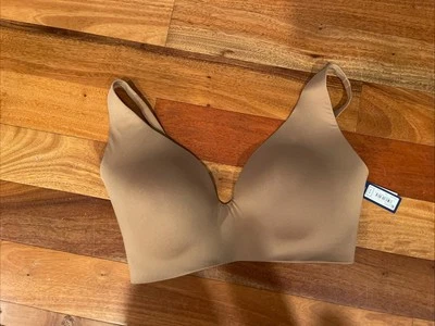Sujetador GapBody Everyday sin aros ligeramente forrado para mujer 36DD beige nuevo con etiquetas Foto 1 de 2
