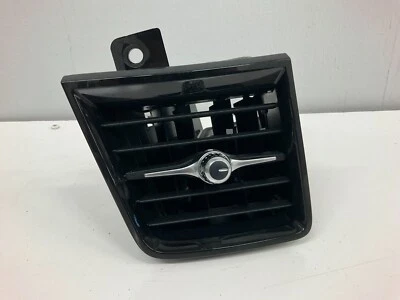 Ventilación de tablero exterior derecho negro brillante Volvo S90 V90 17-23 31485266 Foto 1 de 4