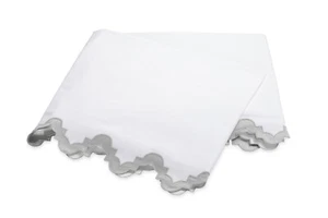 New Matouk Silver Aziza King Flat Sheet 600TC Egyptian Percale MSRP $799 - Picture 1 of 5