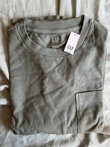 Gap Heavyweight Pocket Tee medium oversized fit $39.95 - Picture 1 of 3