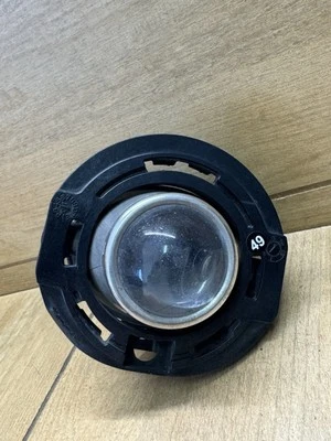 Dodge Dart Jeep Compass 2013-2017 luz antiniebla con soporte de lámpara OEM 68144162AA Foto 1 de 4