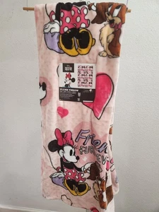 DISNEY MINNIE MOUSE PELUCHE LANZAMIENTO NUEVO CON ETIQUETAS FRIENDS FUR-EVER NUEVO CON ETIQUETAS 2025 50 PULGADAS X 70 PULGADAS FRANCO - Imagen 1 de 3