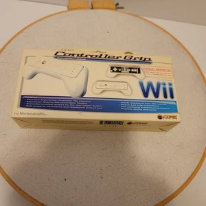Wii Controller Attacco Grip - Coregamer per Telecomando Wii - NUOVO - Foto 1 di 3