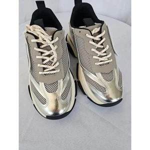 Steve Madden Possession Chunky Lace-Up Sneakers Silver Size 8.5 NWT - Picture 1 of 7