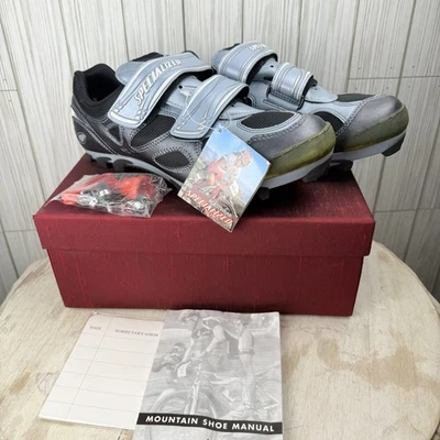 Sapatos femininos de mountain bike Specialized NOS tamanho 10 caixa parafusos manuais novo com etiquetas - Imagem 1 de 4