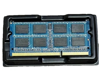 4GB DDR3 DRAM 1066MHz PC3-8500 PC3-8500 CL7 SODIMM 204 Pin 1.5V 2Rx8 Non-ECC - Image 1 of 4