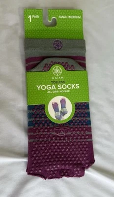GAIAM Toeless Yoga Socks Size Women’s  5-10 Men’s 4-9, NEW - Image 1 of 4
