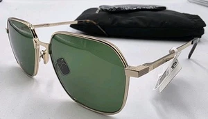 Precio de venta sugerido por el fabricante $480 Gafas de sol Givenchy GV One 56 mm Cuadradas Piloto Aviador Dorado Verde - Imagen 1 de 18