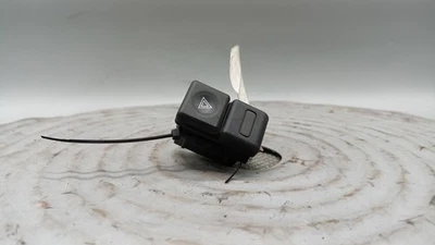 96000584 centralina luci per PEUGEOT 405 II (4B) 1.4 1992 - Immagine 1 di 3