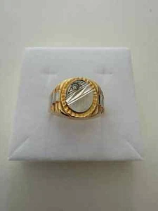 18 KARAT YELLOW WHITE GOLD MAN BAND RING ROUND ON TOP WITH CUBIC ZIRCONIA ITALY - Picture 1 of 9