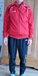 JAKO Trainingsanzug Polyester Sportanzug Jogginganzug Anzug, Schwarz/Rot/weiss - Bild 1 von 12