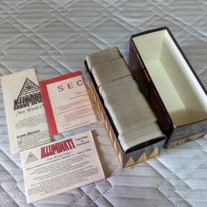 ORIGINAL Illuminati ONE WITH EVERYTHING IWNO Card Game 450 cards - Picture 1 of 3