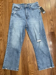 DKNY Factory Distressed Women's Blue Medium Wash Crop Flare Jeans, Size 30/10 - Bild 1 von 15