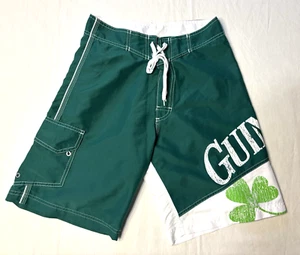 Official Guinness Shamrock Board Shorts Swim Trunks Pocket size 28 Men's green - Picture 1 of 5
