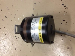 FANUC AC SERVO CODIFICATORE A IMPULSI A860-0304-T011 - Foto 1 di 1