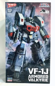 Hasegawa Macross VF-1J Armored Valkyrie (Batroid) 1/72 Scale Plastic Model kits - Picture 1 of 11
