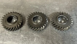 94-01 Acura Integra LS 5th Gear Countershaft 25T - Picture 1 of 4