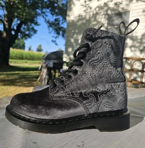 1460 Dr. Martens Grey Velvet Brocade Combat Boots Women's Size 5 Paisley Designs - Picture 1 of 16