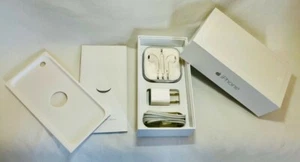 Original BOX and Accessories ONLY for iPhone 6, 64GB Silver, NO phone - Picture 1 of 2